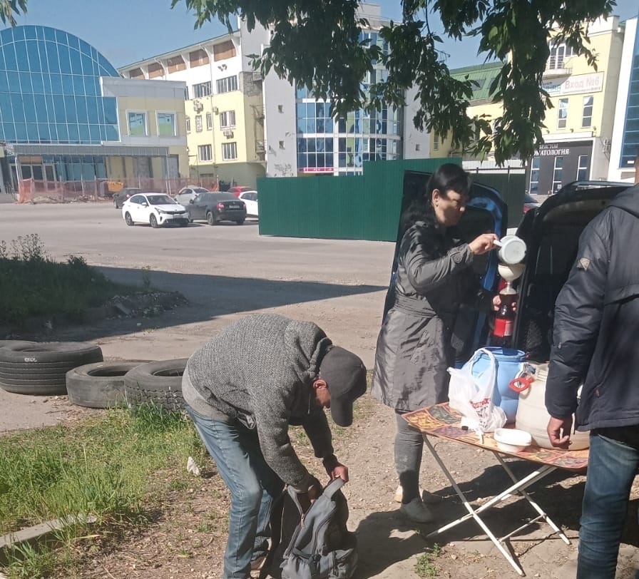 помощь людям попавшим в трудную жизненную ситуацию